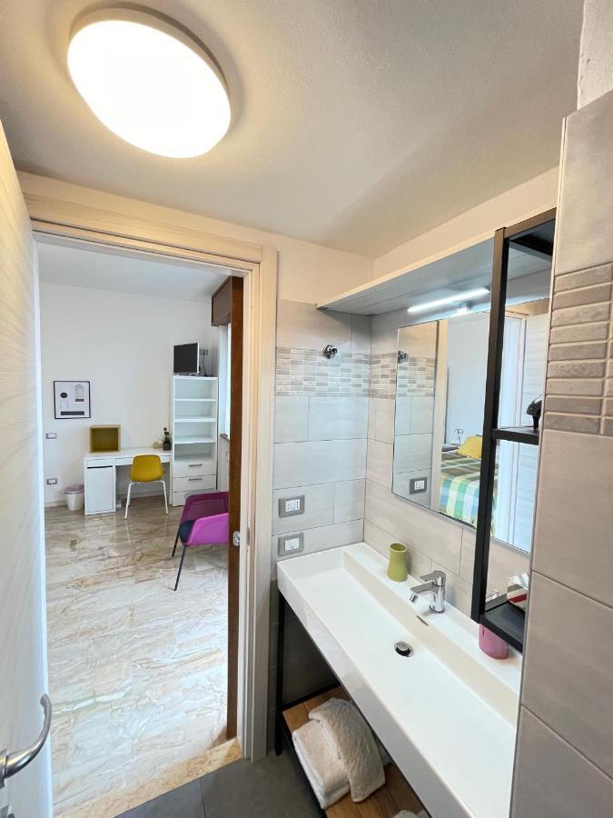 Smart Design Station Apartment